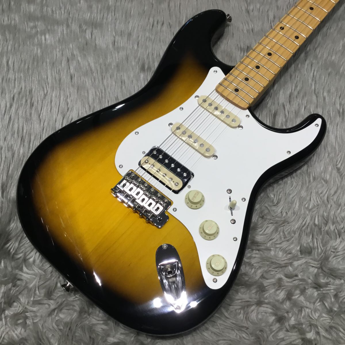 Fender JV MODIFIED '50S STRATOCASTER HSS フェンダー 【 イオン