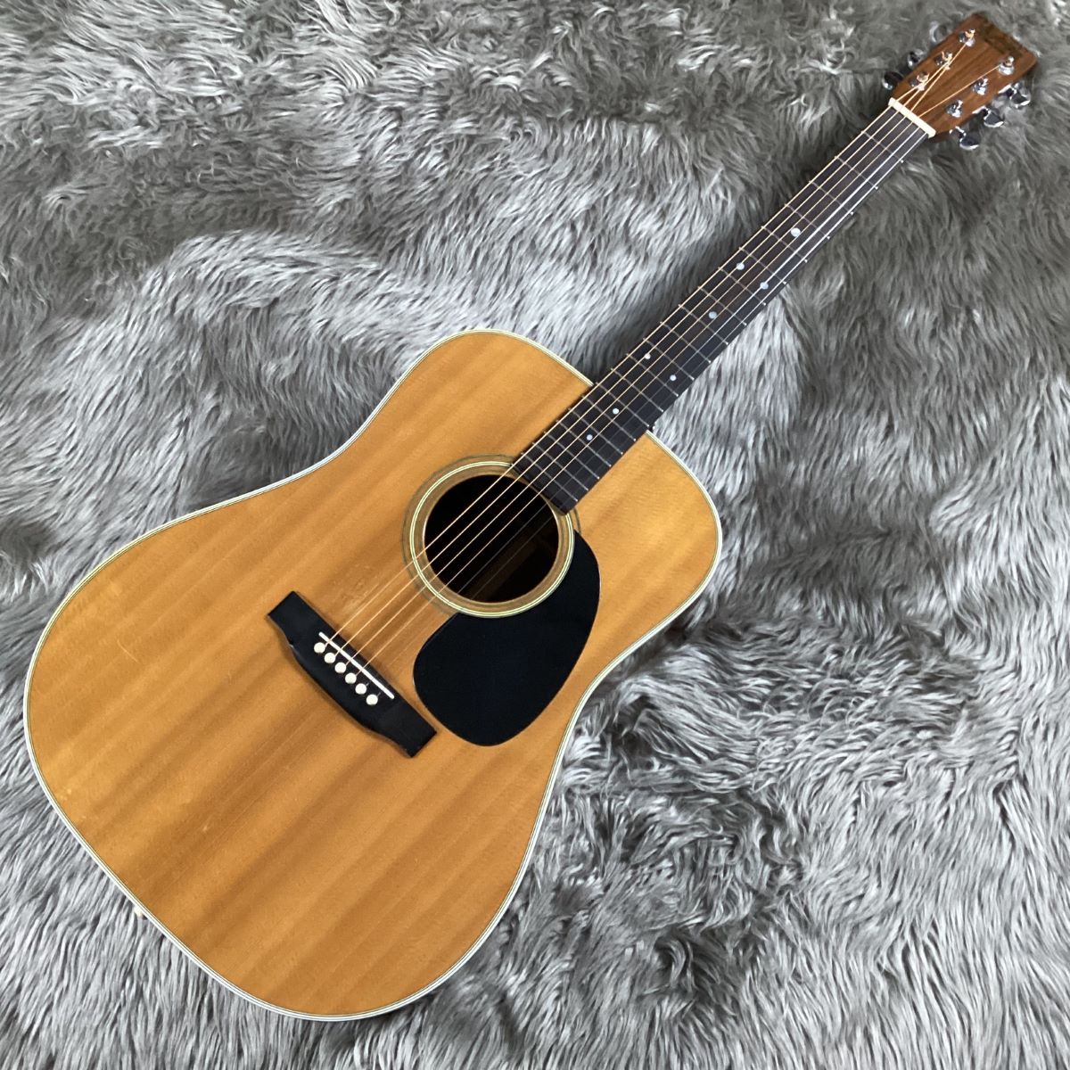 アコースティックギタータイムセール中 Martin D-28 1972 - アコースティックギター