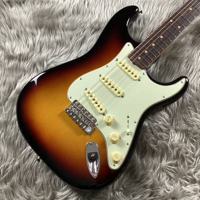 Fender  American Vintage II 1961 Stratocaster 3-Color Sunburst フェンダー 【 イオンモール高崎店 】