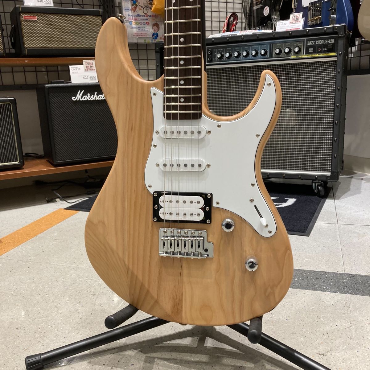 YellowNatuYAMAHA Pacifica112V Yellow Natural Satin - エレキギター