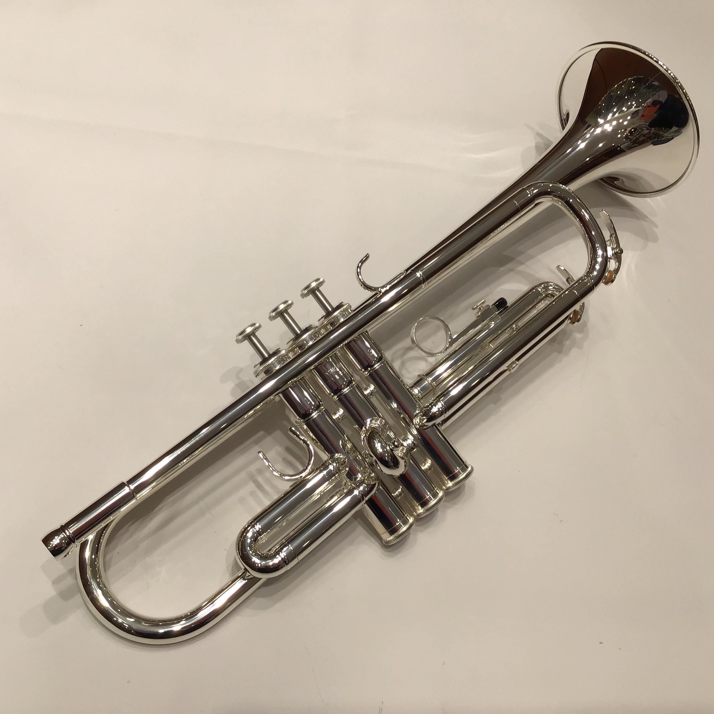 YAMAHA  YTR-3335S トランペット管楽器・吹奏楽器