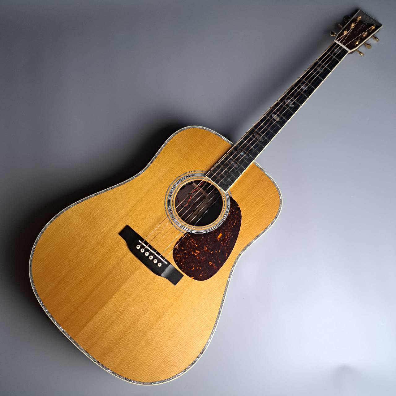 モーリス アコースティックギター W-60 ハードケース付 - 楽器、器材