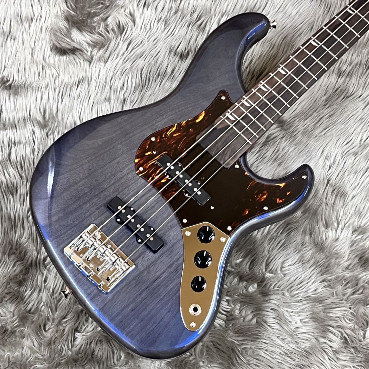 RYOGA Val-B443 Translucent Pearl Indigo エレキベース JBタイプ