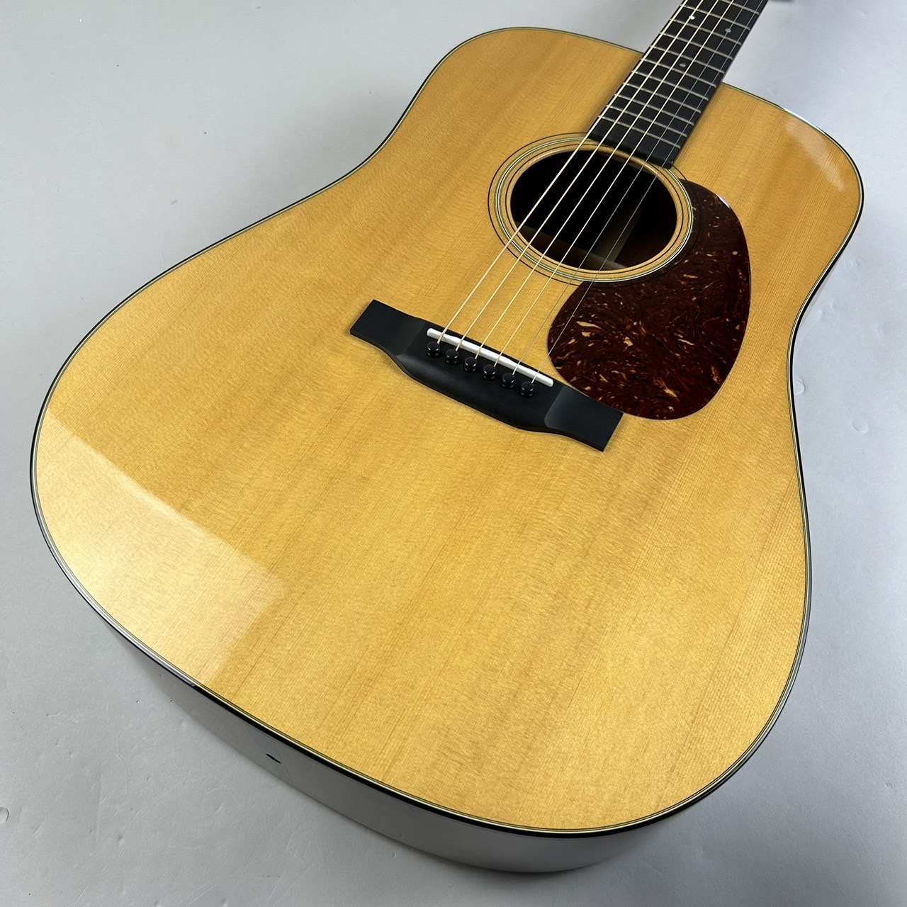Martin D-18 アコースティックギター【フォークギター】 【Standard