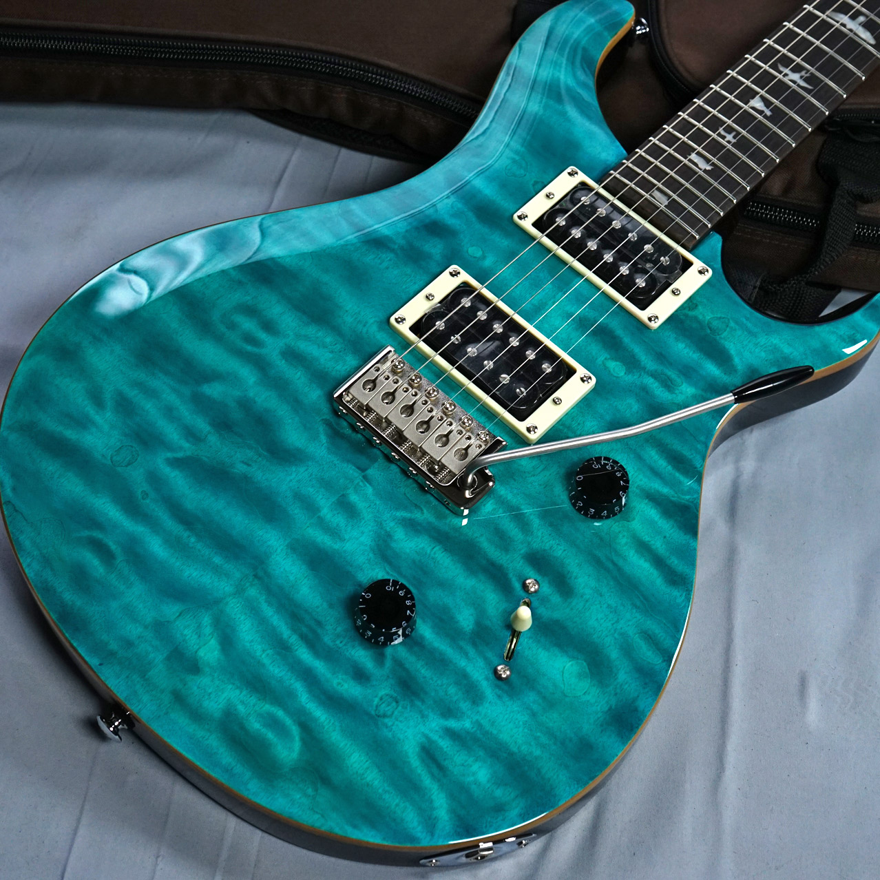 10％OFF】 Custom SE PRS 24 綺麗な状態 Sapphire ギター - powertee.com