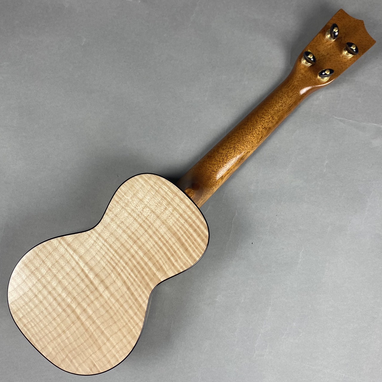 tkitki ukulele MP-14R/E PREMIUM-S 極上メイプル表裏１P ソロスタイル