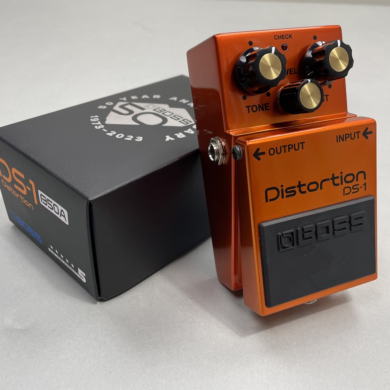 BOSS DS-1-B50A 50th Anniversary Pedals 【メタリック塗装筐体