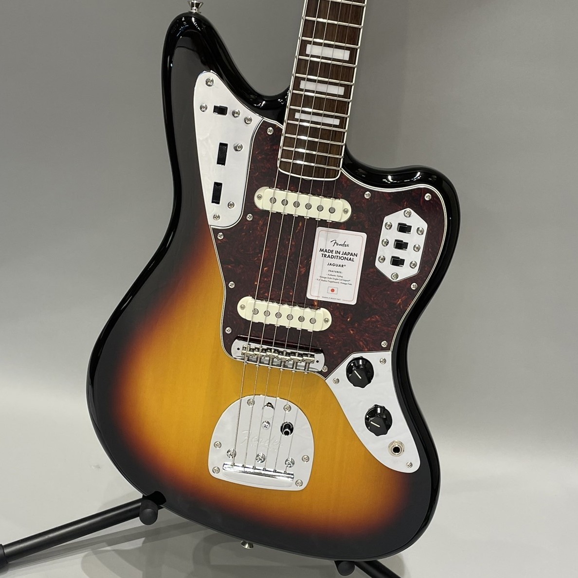 Fender 2023 Collection MIJ Traditional Late 60s Jaguar 3-Color