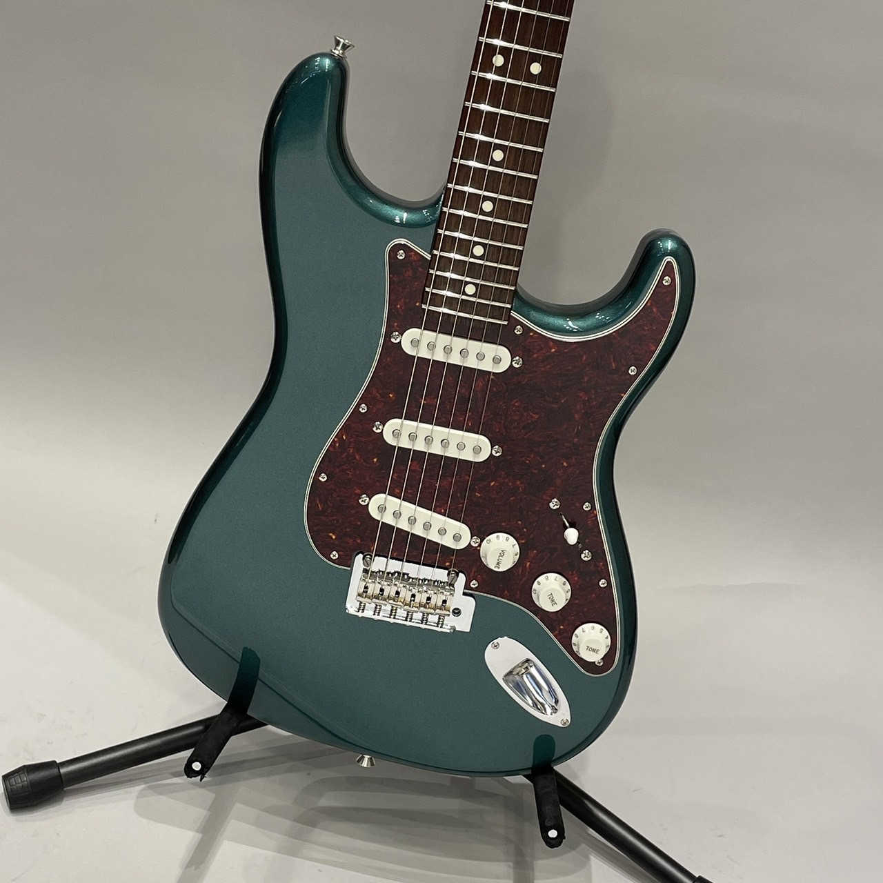 Fender Made In Japan Hybrid II Stratocaster Sherwood Green 