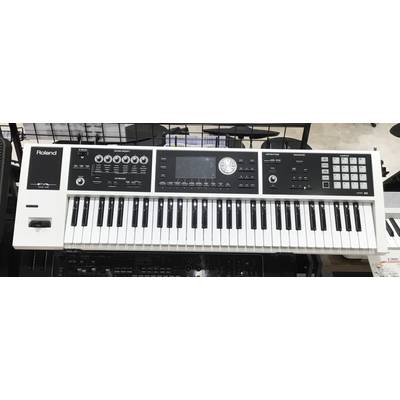 Roland FA-06-SC FA-06-SC 限定ホワイト 61鍵盤 【島村楽器限定 