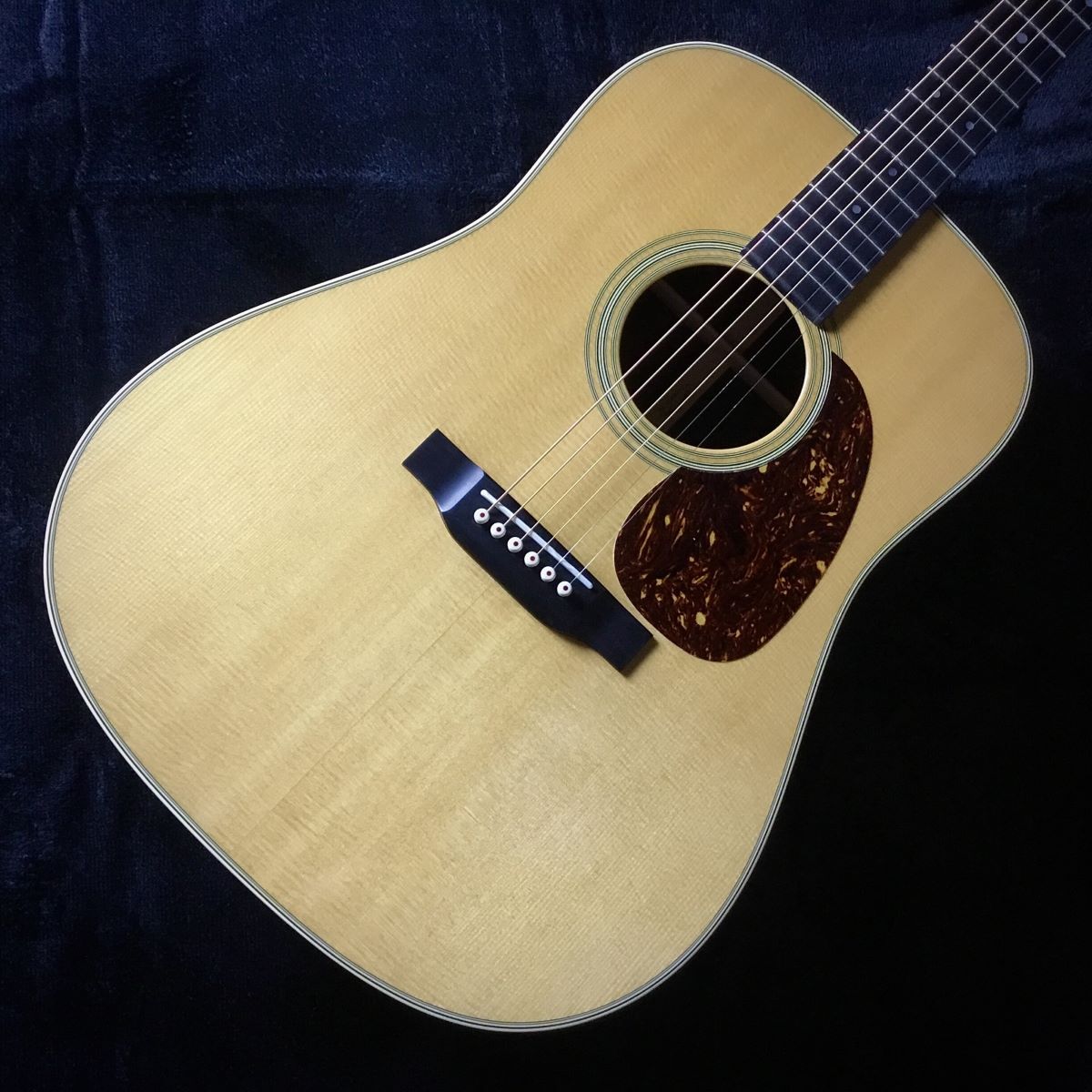 Martin D-28 Standard アコースティックギター【現物画像】【修理痕