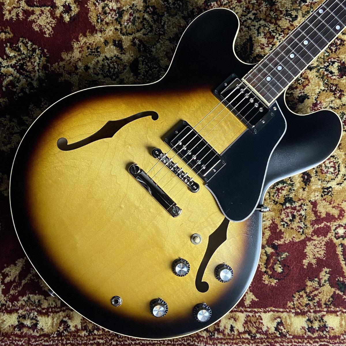 Gibson (ギブソン) ES-335 Satin Vintage Burst セミアコギター【3.59 