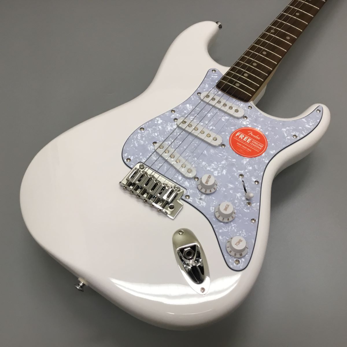Squier by Fender エレキギター Affinity Series? Stratocaster?, Laurel Fingerb ギター
