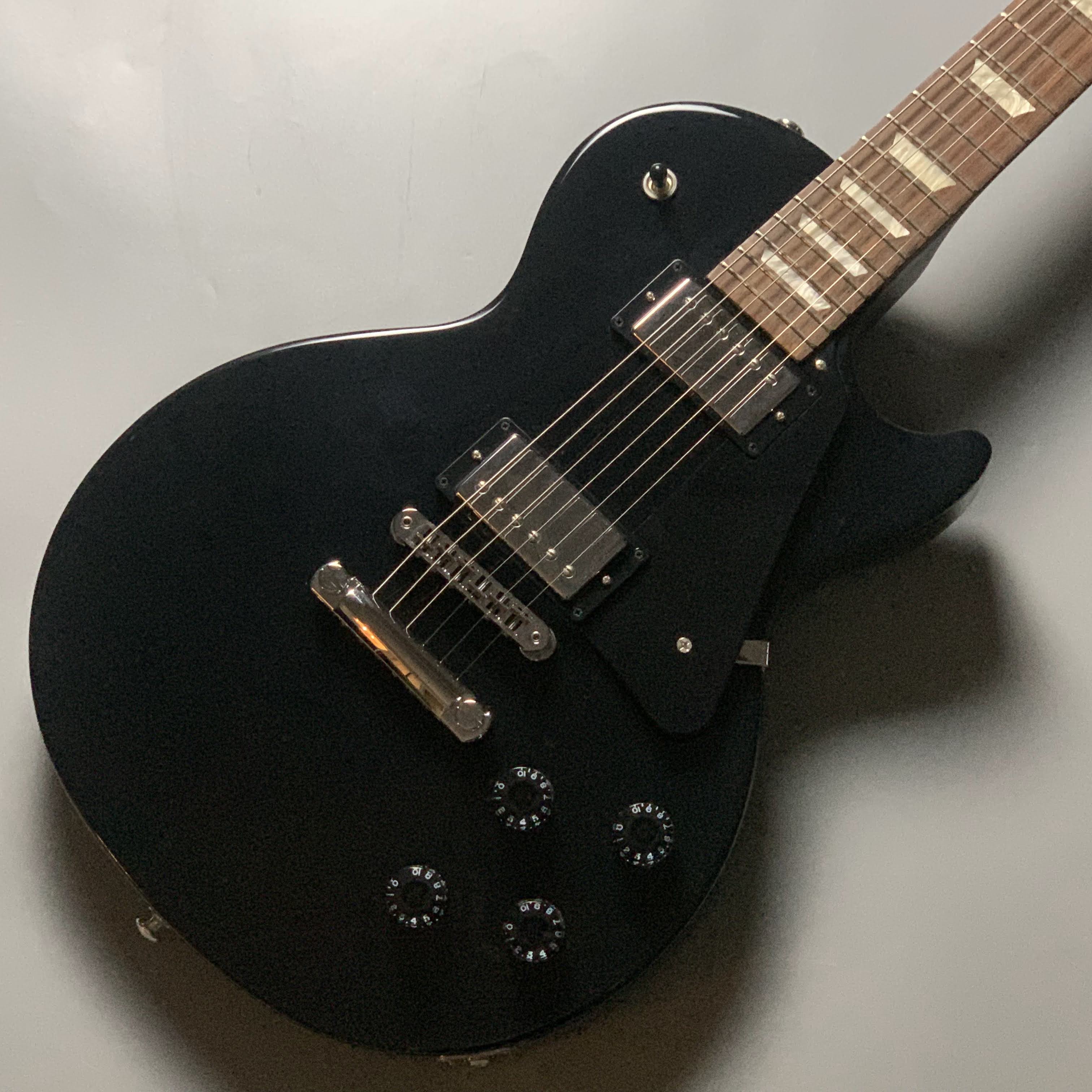 Gibson Les Paul Studio Ebony レスポールスタジオ エレキギター