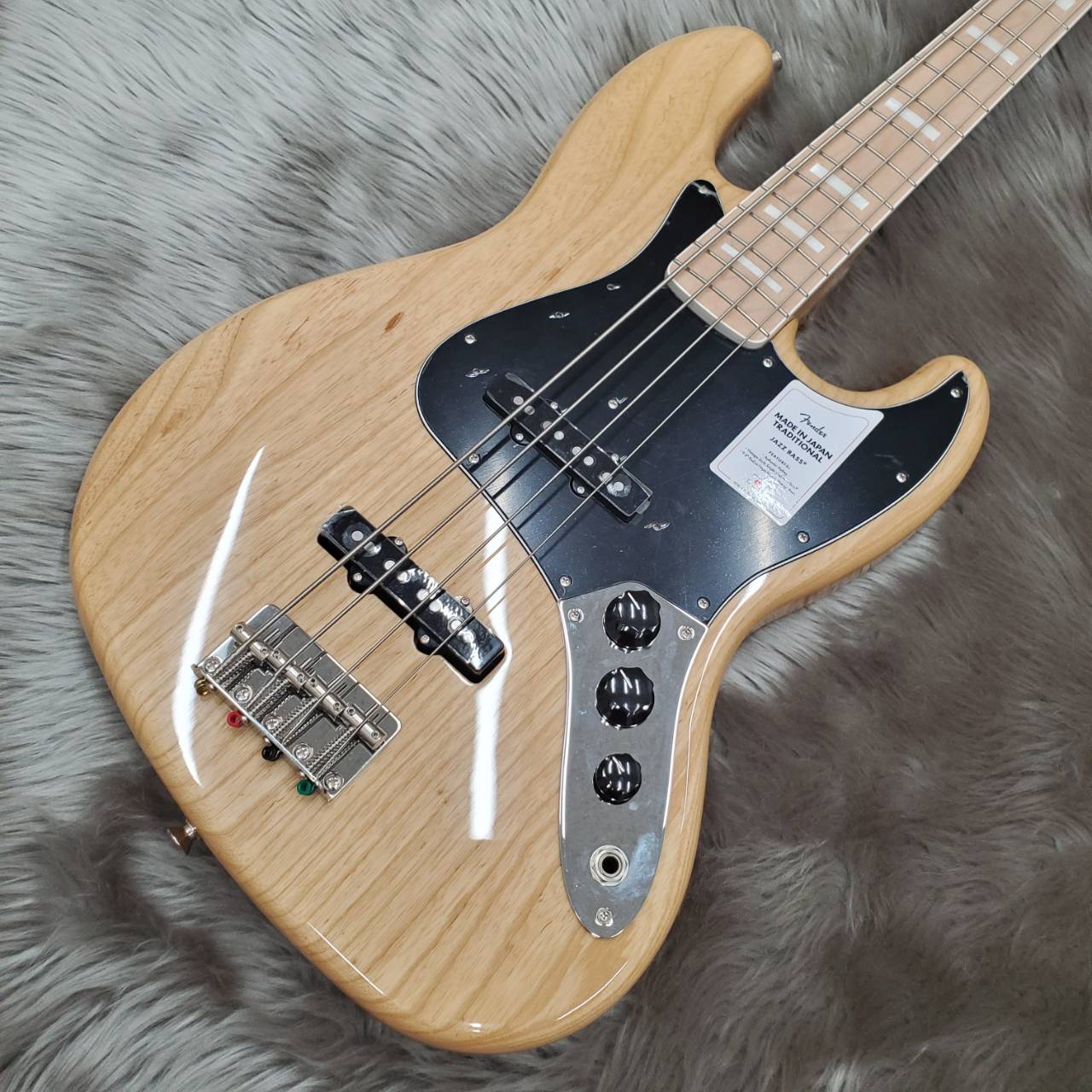 Fender Made in Japan Traditional 70s Jazz Bass Maple Fingerboard Natural  エレキベース ジャズベース フェンダー 【 パサージオ西新井店 】 | 島村楽器オンラインストア