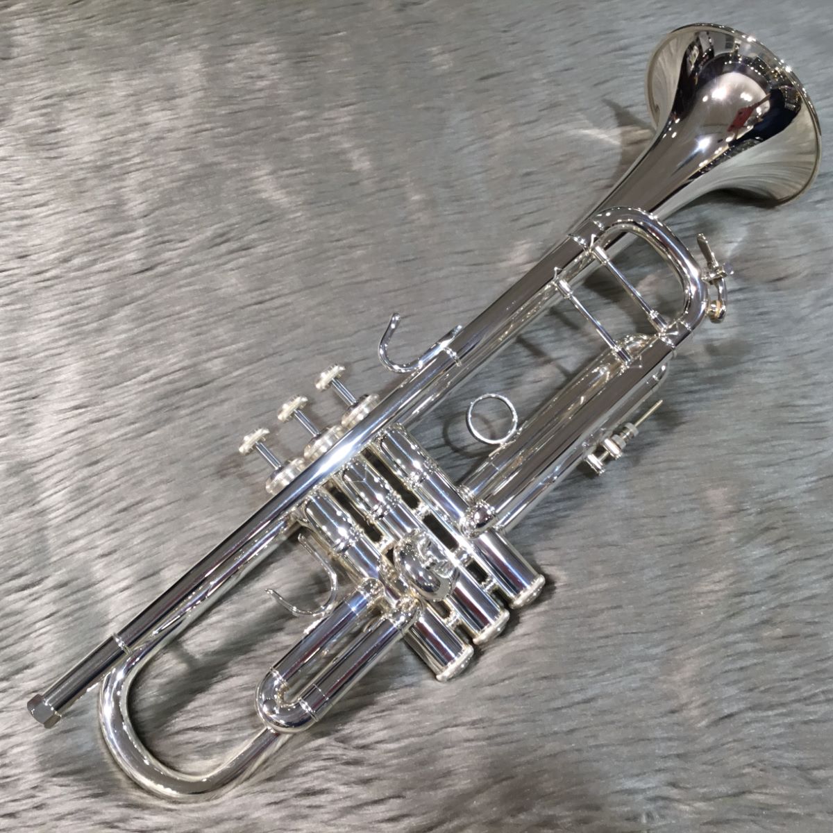 バック トランペット Stradivarius 180ML モデル37 銀メッキ - 管楽器