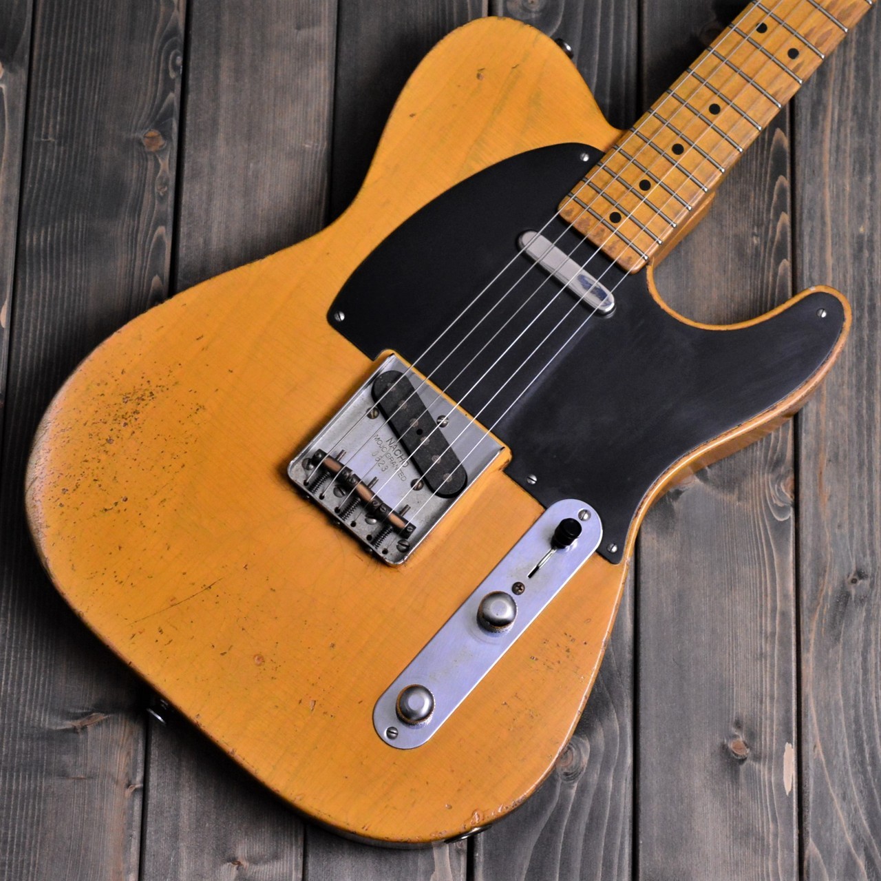 Nacho Guitars 1950-52 Blackguard/Medium Aging/C neck Butterscotch