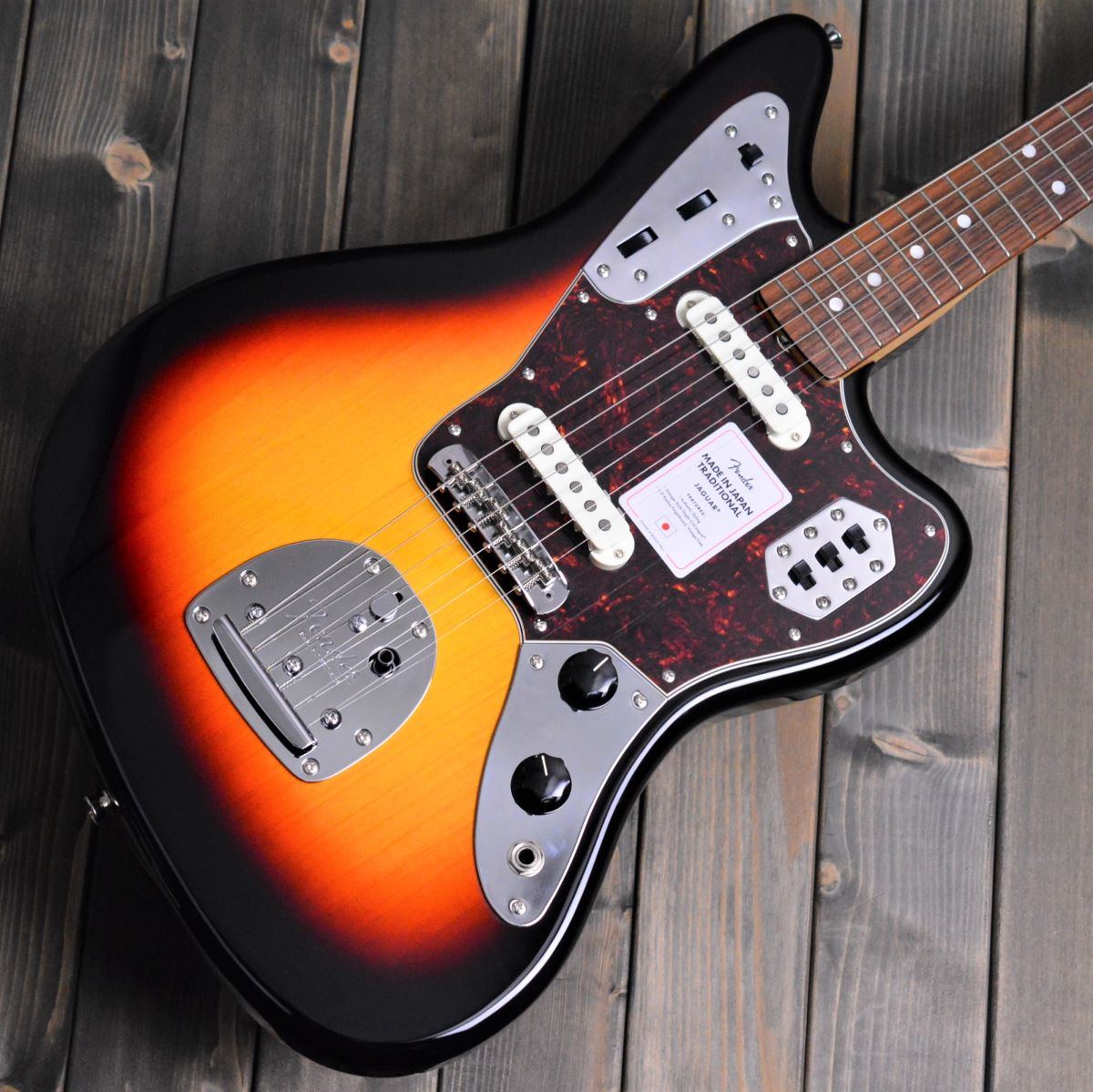 Fender MADE IN JAPAN TRADITIONAL 60S JAGUAR / 3-Color Sunburst