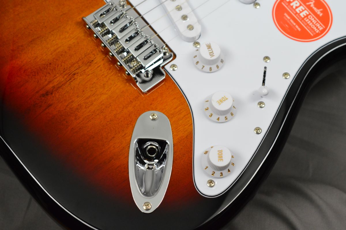 Squier by Fender Affinity Series Stratocaster Laurel Fingerboard