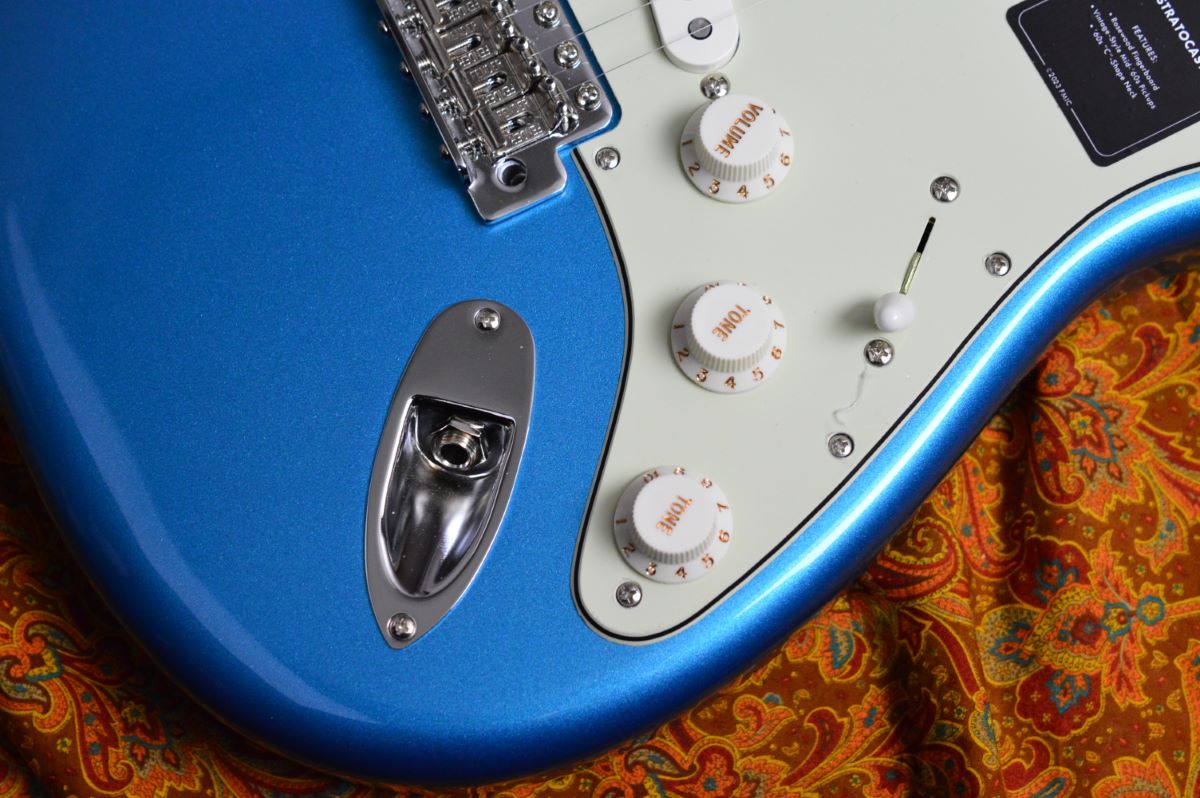 Fender Vintera II '60s Stratocaster / Lake Placid Blue フェンダー