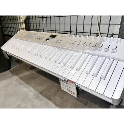 ARTURIA  KeyLab Essential 61 MK3 (Alpine White) 61鍵盤 限定カラー MIDIキーボード コントローラー USB アートリア 【 梅田ロフト店 】