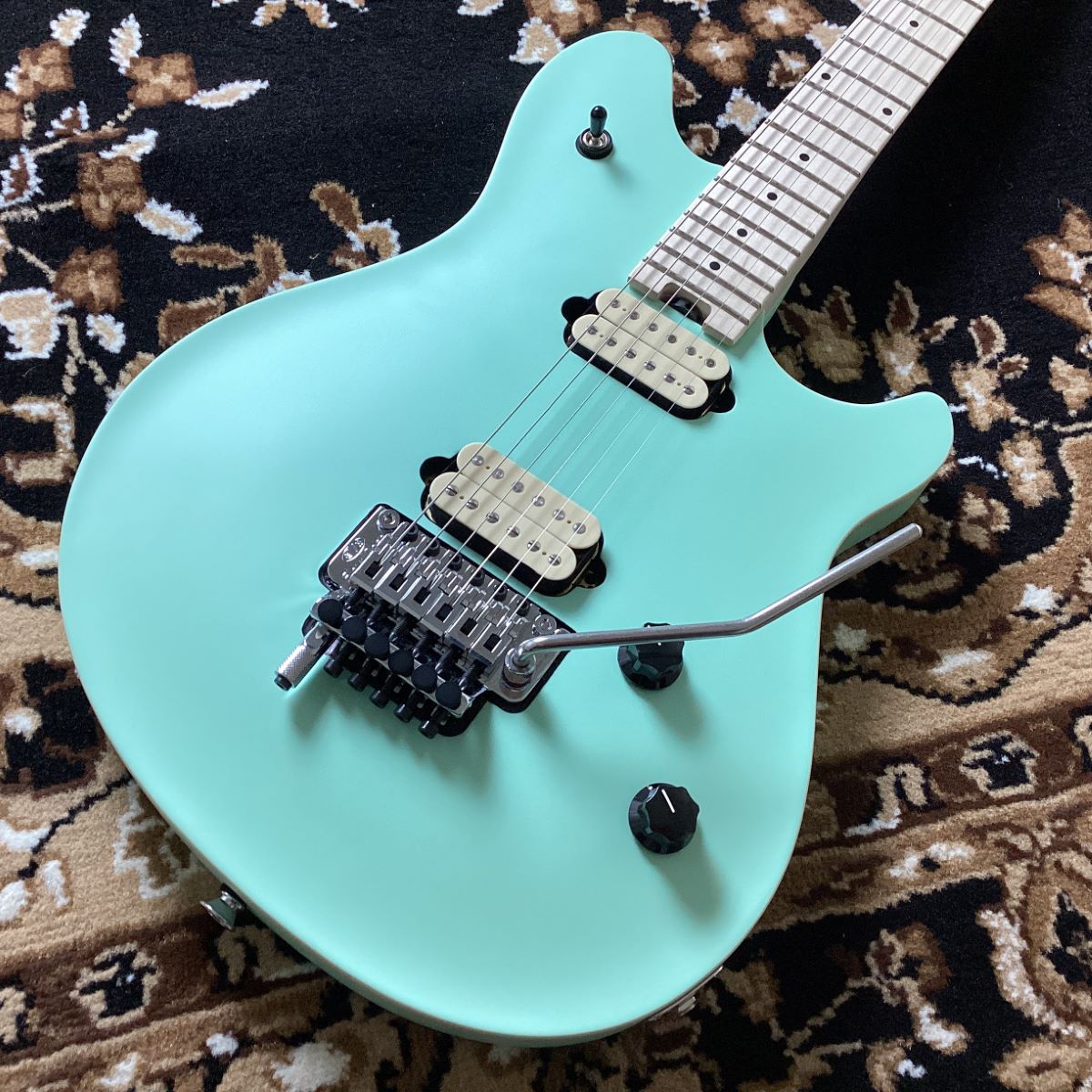 EVH Wolfgang Special, Maple Fingerboard, Satin Surf Green 【店頭未