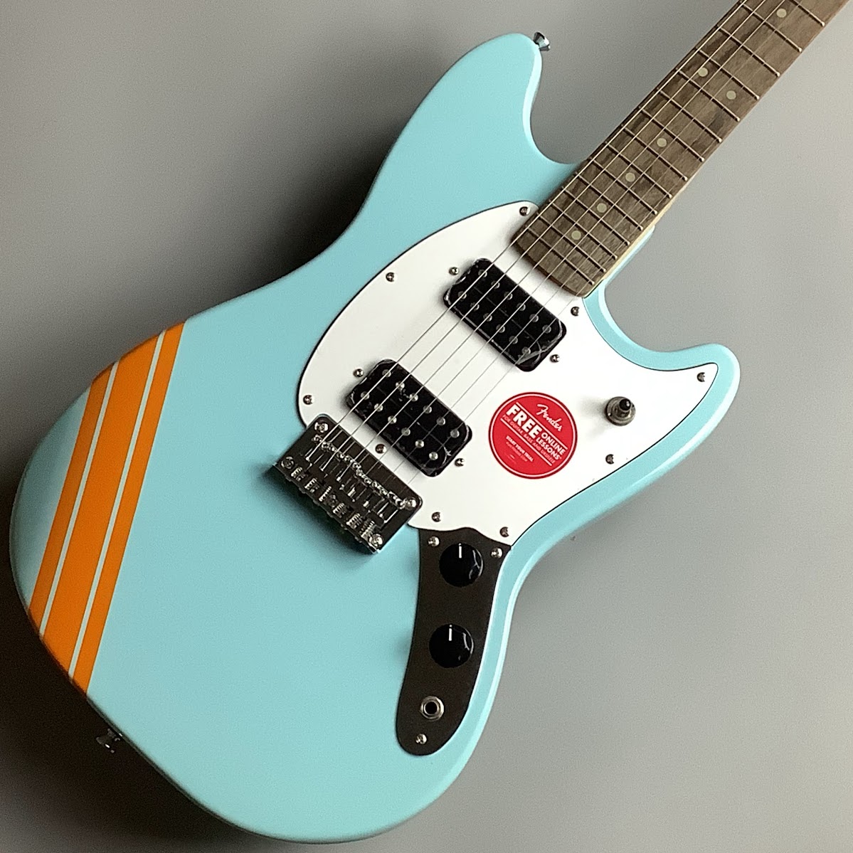 Squier by Fender FSR Bullet Competition Mustang HH Daphne Blue