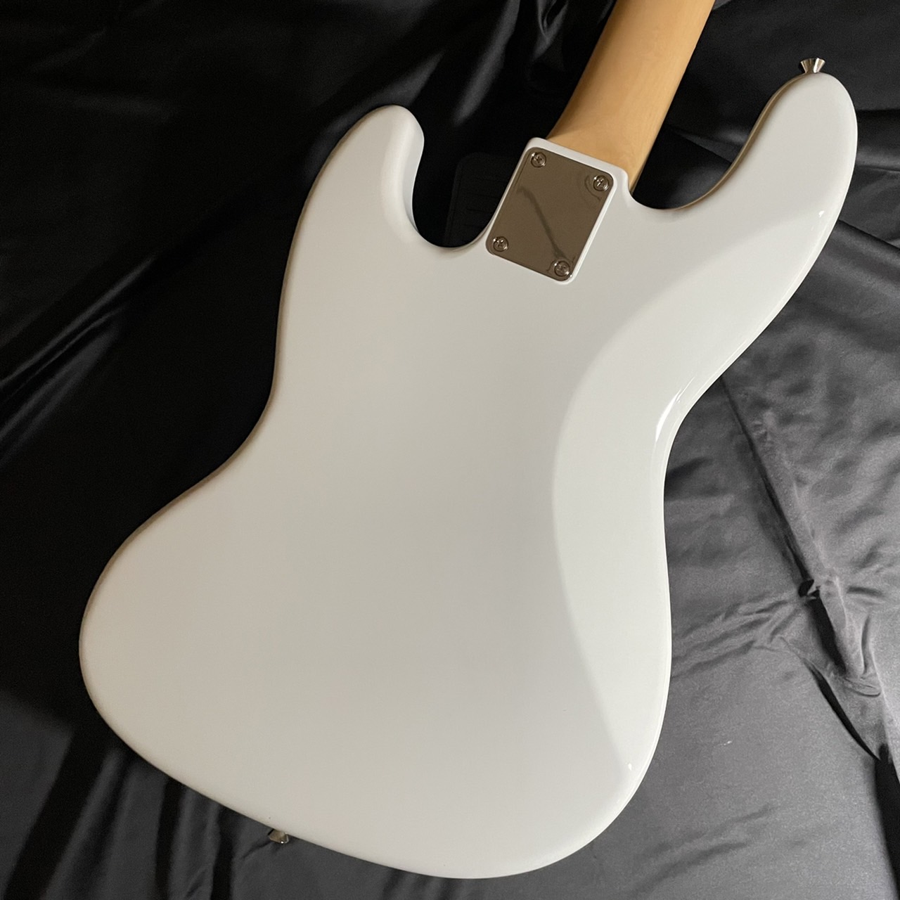 Fender Made in Japan Traditional 60s Jazz Bass Rosewood Fingerboard Olympic  White【現物画像】 フェンダー 【 ららぽーと和泉店 】 | 島村楽器オンラインストア