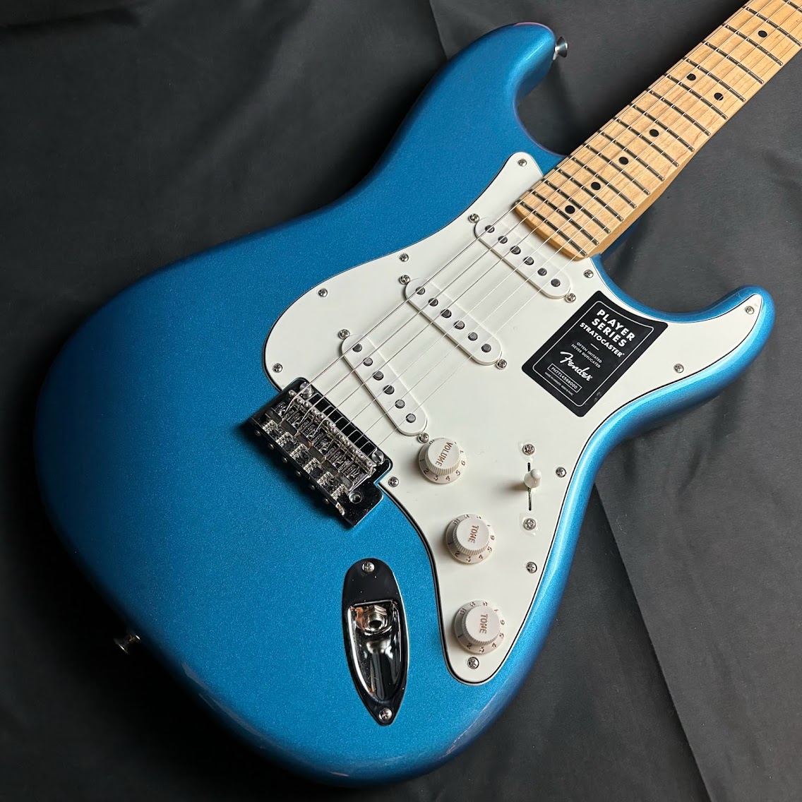 Fender Limited Edition Player Stratocaster Maple Fingerboard LPB 