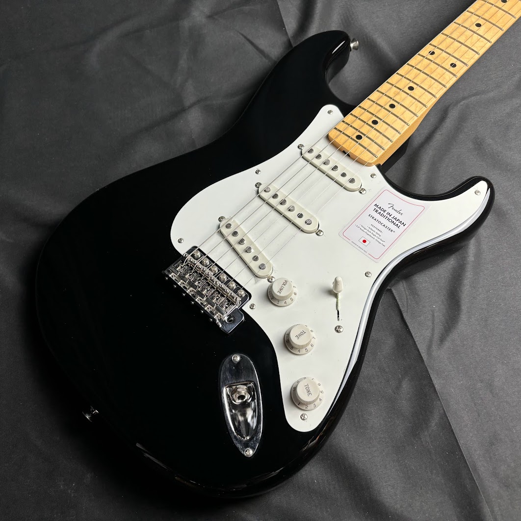 Fender Made in Japan Traditional 50s Stratocaster， Maple