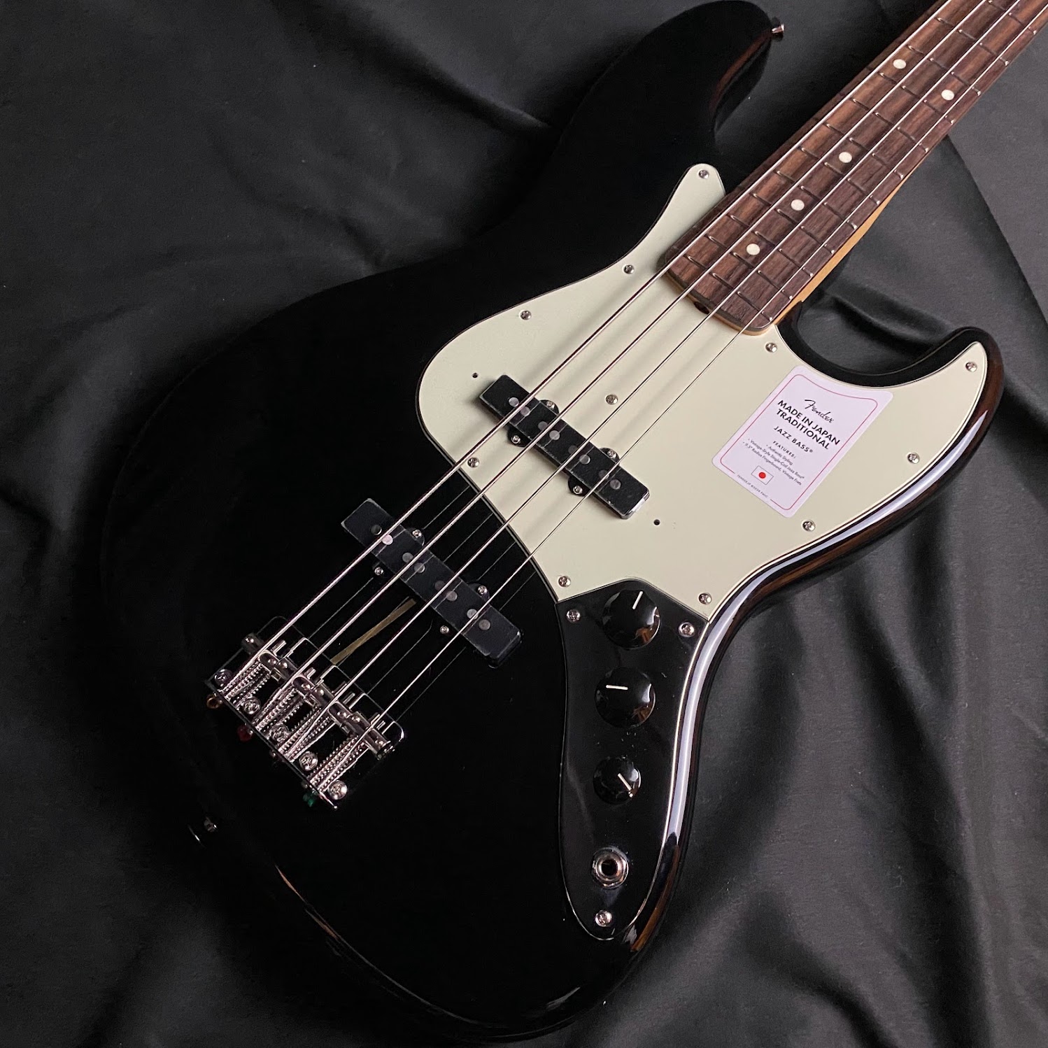 Fender Made in Japan Traditional 60s Jazz Bass Rosewood Fingerboard Black  エレキベース ジャズベース フェンダー 【 ららぽーと湘南平塚店 】 | 島村楽器オンラインストア