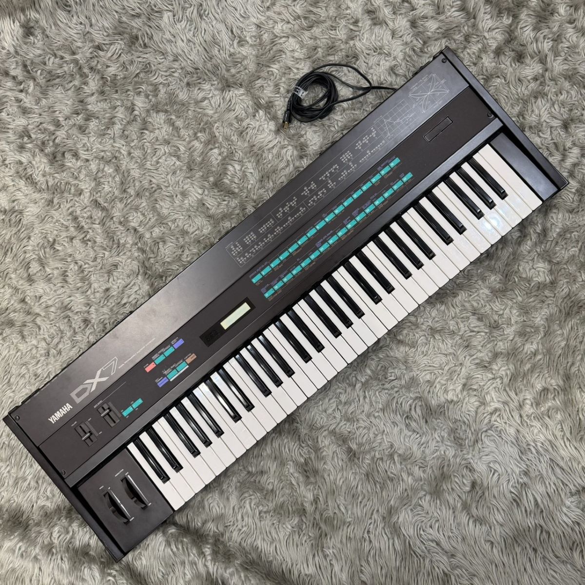 ヤマハ DX7 (商談中) - 鍵盤楽器、ピアノ