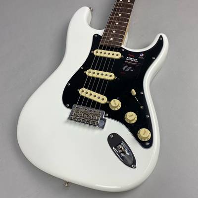 Fender  AM PERF ST RW AWT American Performer Stratocaster Rosewood/Arctic White フェンダー 【マークイズ福岡ももち店】