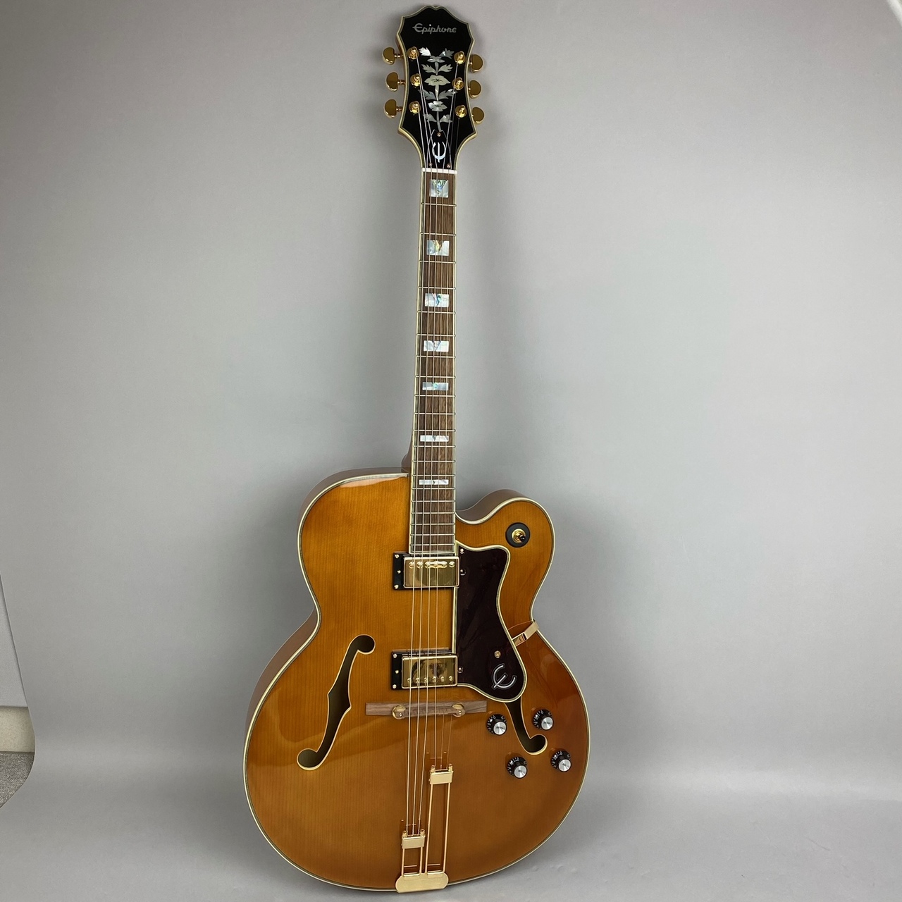 Epiphone The Broadway Vintage Natural エレキギター エピフォン 