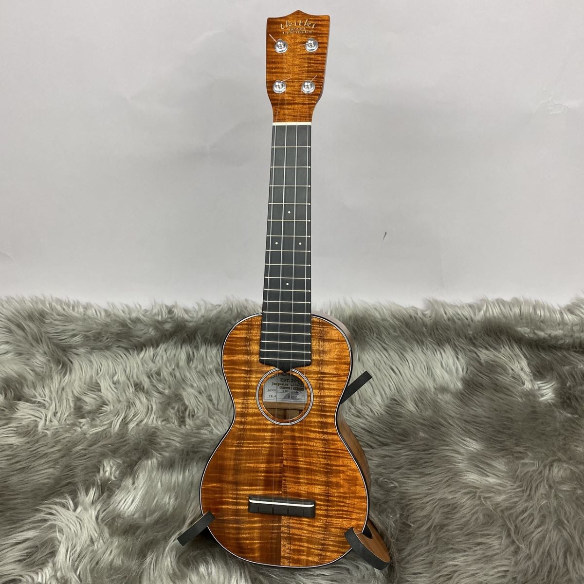 Tikitiki ukulele eco-s スプルース ハワイアンコア-