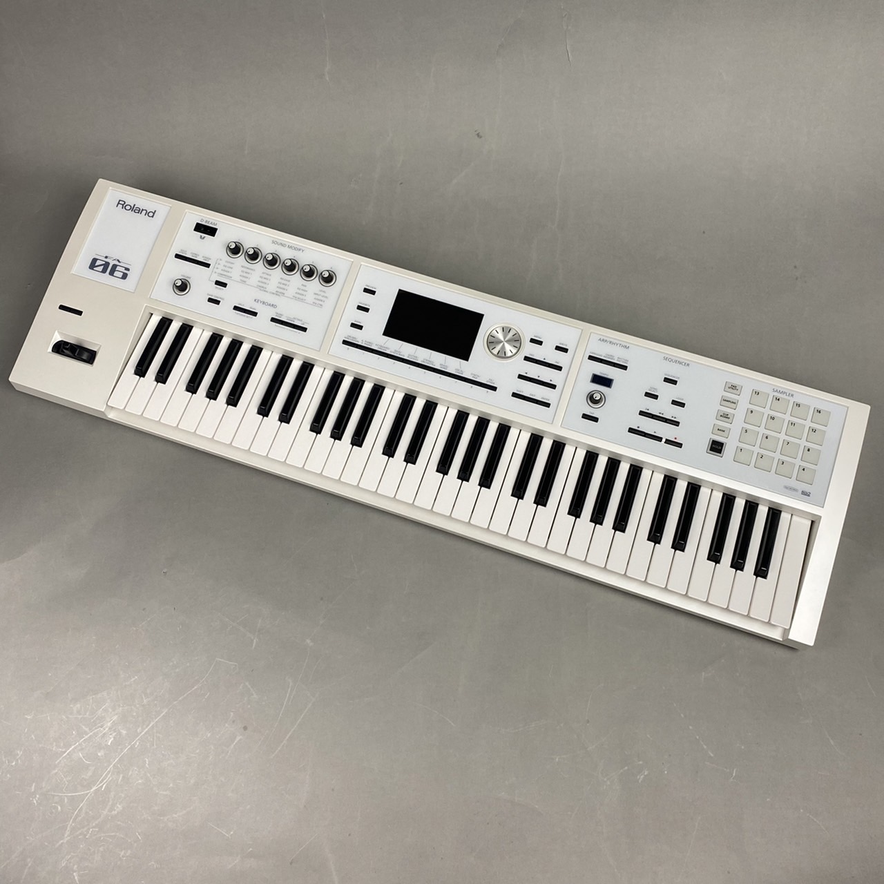 Roland FA-06-SC FA-06-SC 限定ホワイト 61鍵盤【展示品】【島村楽器