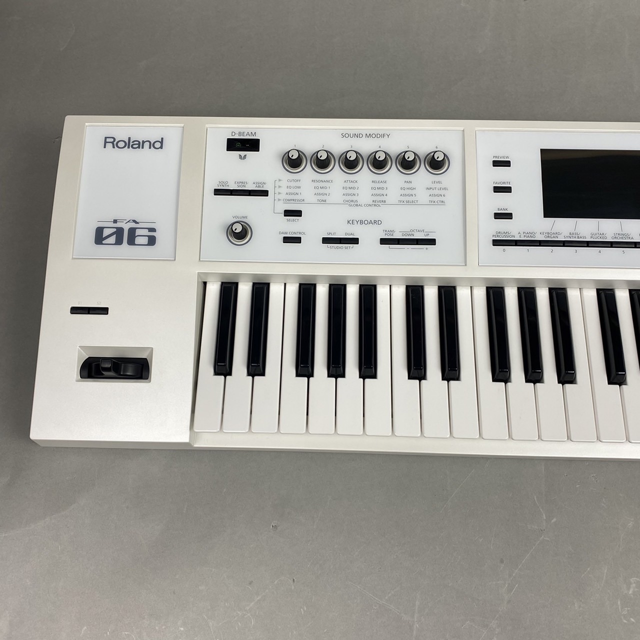 Roland FA-06-SC FA-06-SC 限定ホワイト 61鍵盤【展示品】【島村楽器 
