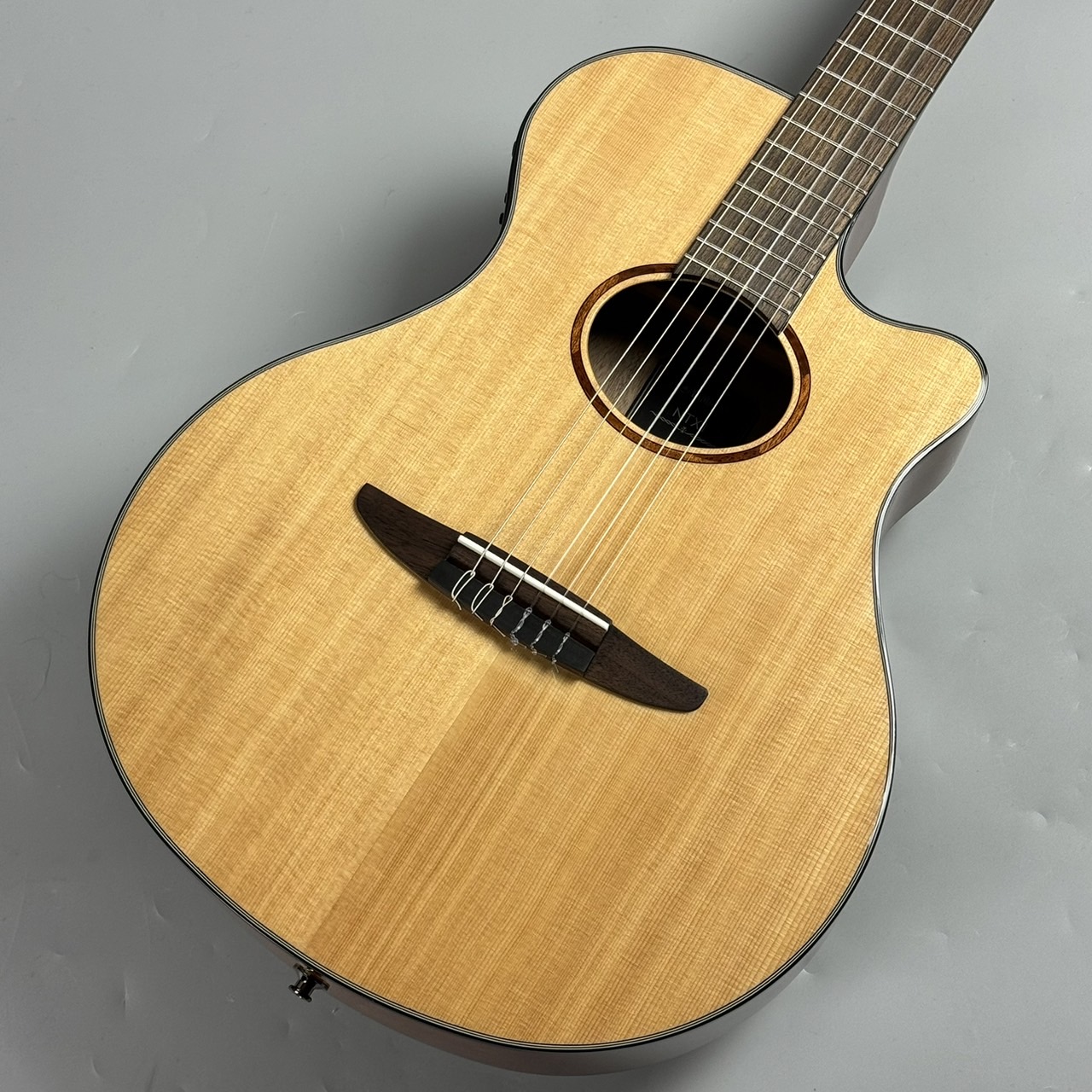 安い売上美品／未使用 エレガットギター NTX1BS アコースティックギター ギター