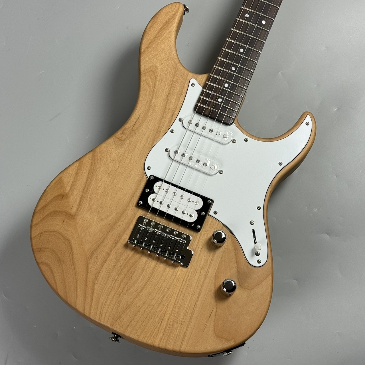 YellowNatuYAMAHA Pacifica112V Yellow Natural Satin - エレキギター