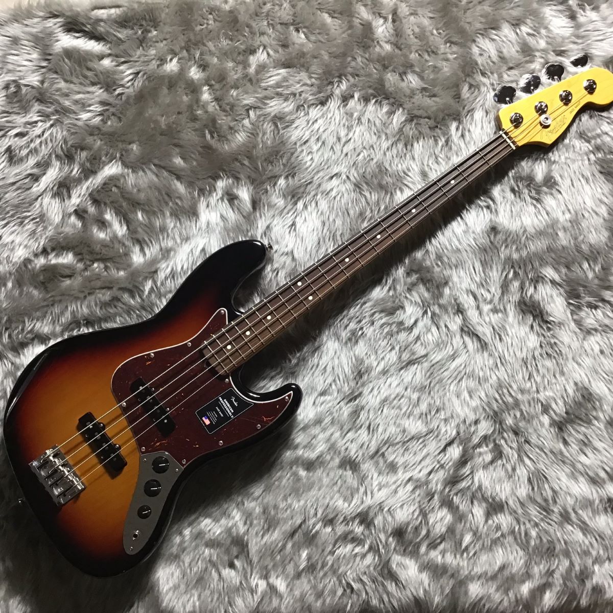 Fender 【展示品特価】American Professional II Jazz Bass Rosewood Fingerboard 3-Color  Sunburst フェンダー 【 名古屋ｍｏｚｏオーパ店 】 | 島村楽器オンラインストア