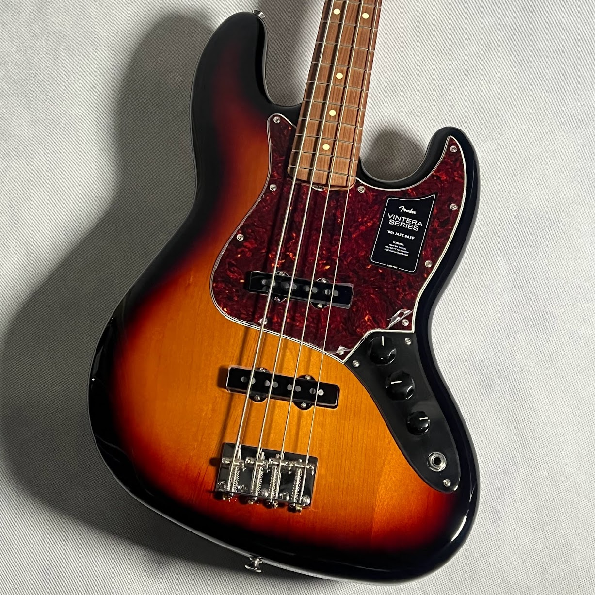 Fender Vintera '60s Jazz Bass Pau Ferro Fingerboard 3-Color ...