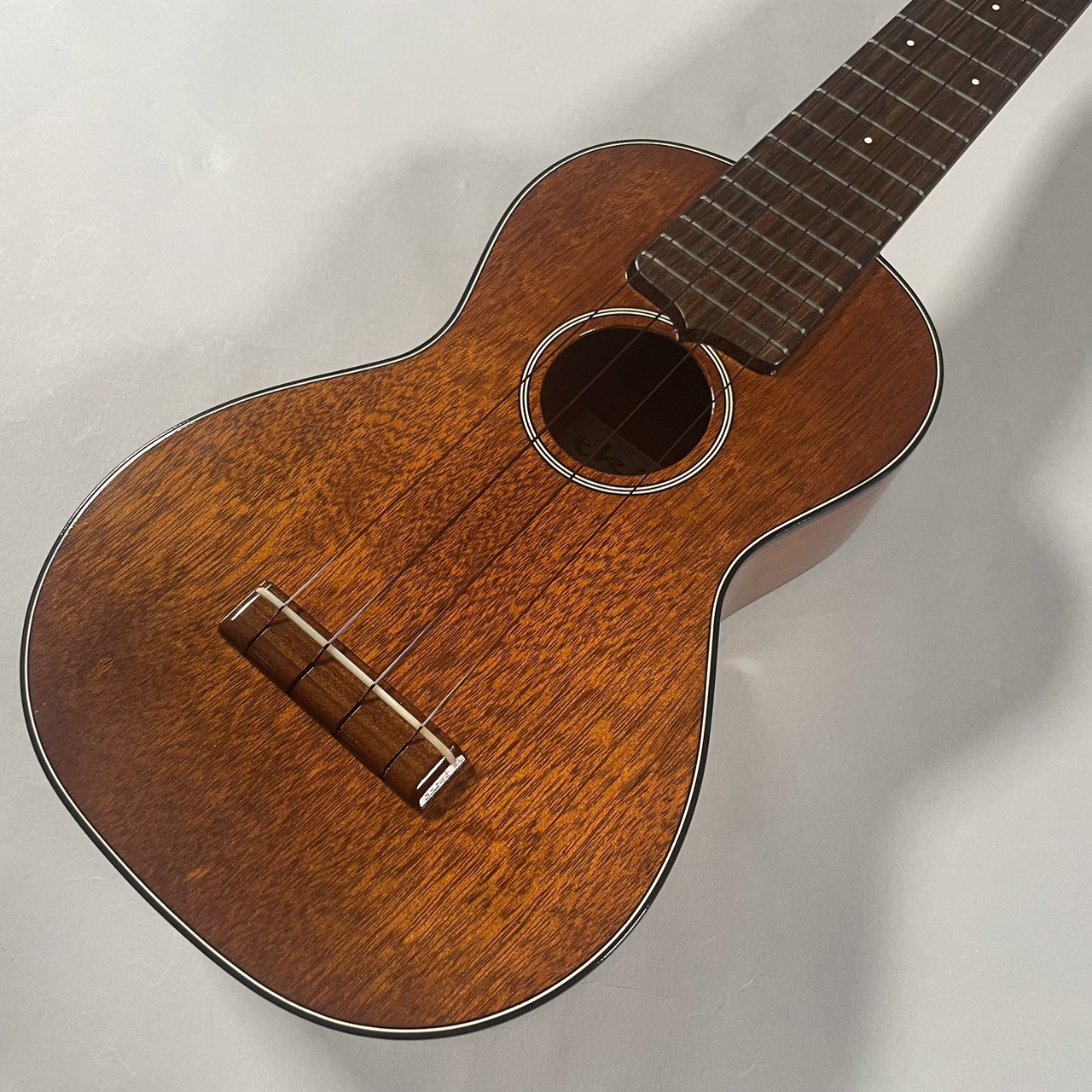 tkitki ukulele HM-T【希少最初期個体】 - 弦楽器