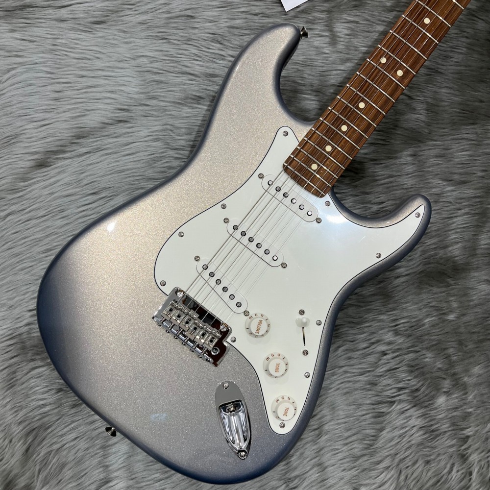 Fender Player Stratocaster Pau Ferro Fingerboard Silver エレキ 