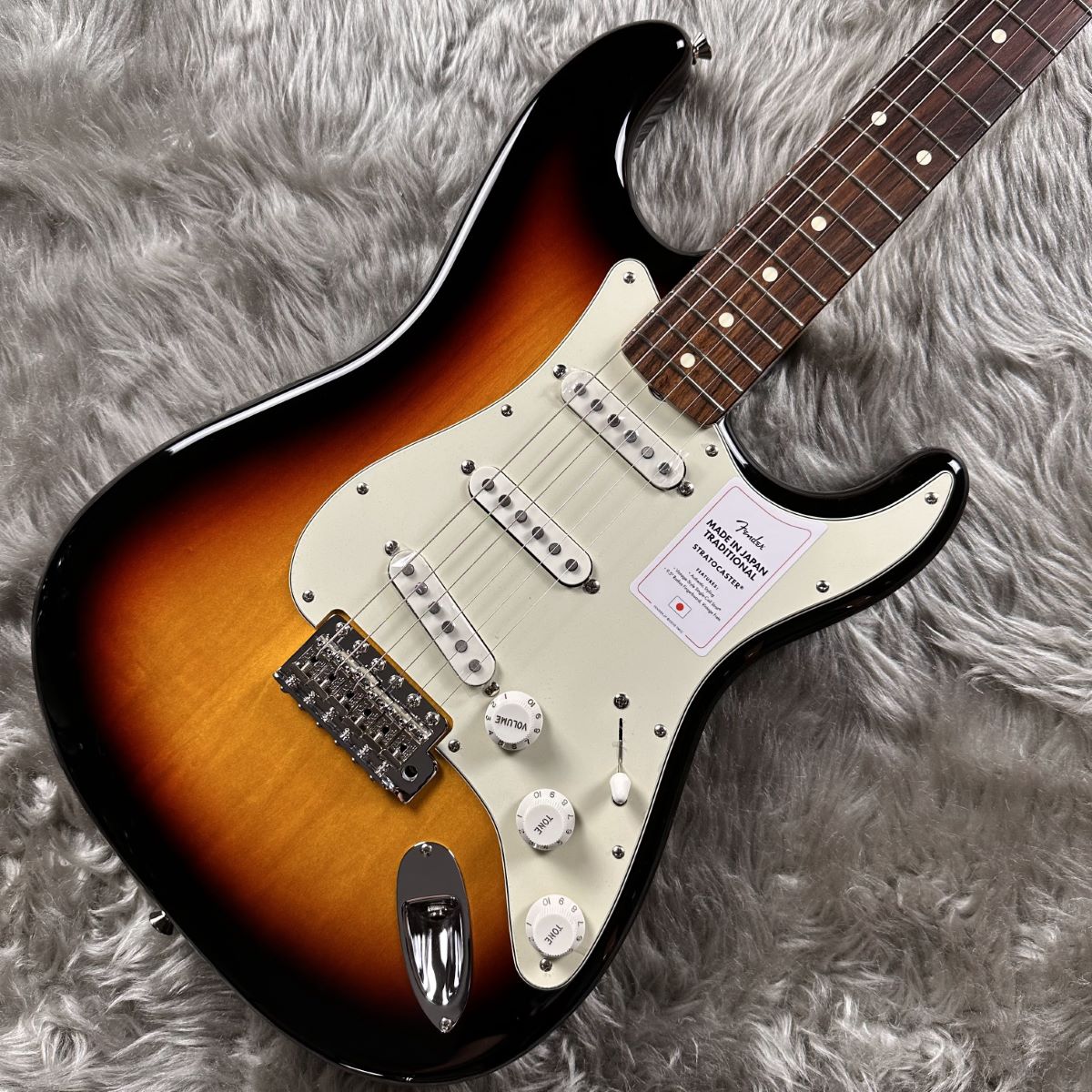 Fender Made in Japan Traditional 60s Stratocaster Rosewood Fingerboard 3-Color  Sunburst エレキギター ストラトキャスター フェンダー 【 ららぽーと堺店 】 | 島村楽器オンラインストア