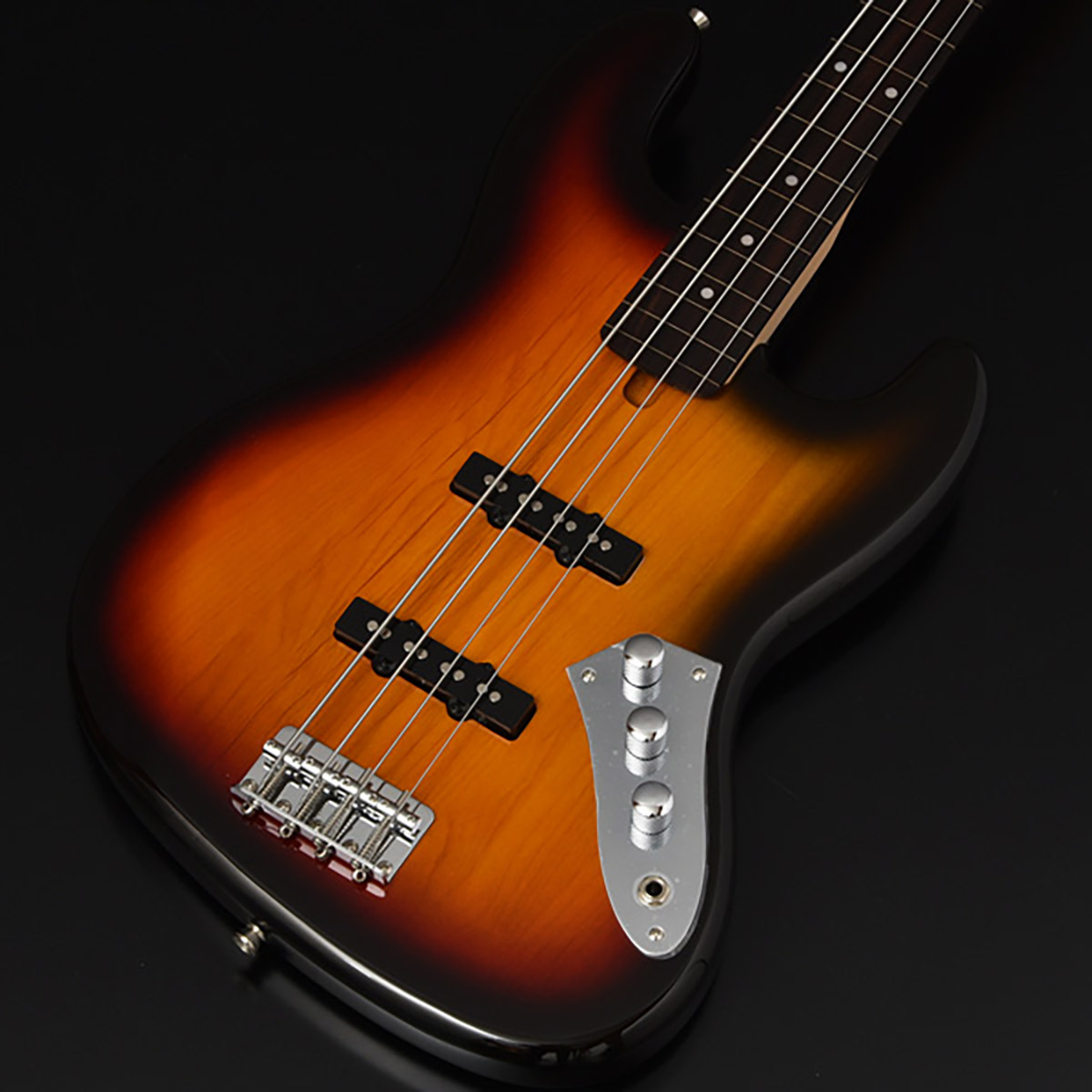 rizgt楽器【7063】 Bacchus Jazz Bass フレットレス バッカス - ベース