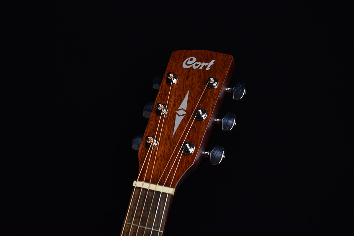 アコースティックギター Cort CAG-1D NATの+inforsante.fr