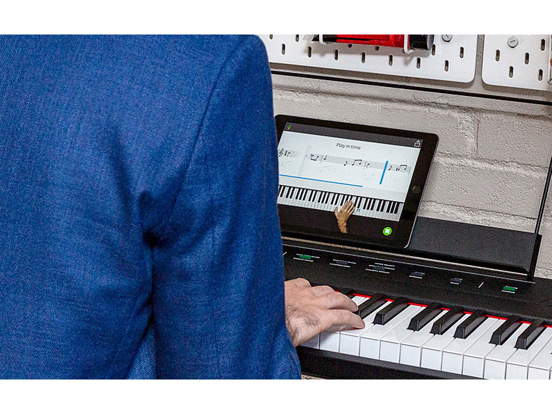 【値上げ前最終在庫】 ALESIS Concert 電子ピアノ フルサイズ・セミウェイト88鍵盤 アレシス コンサート【Recital上位機種