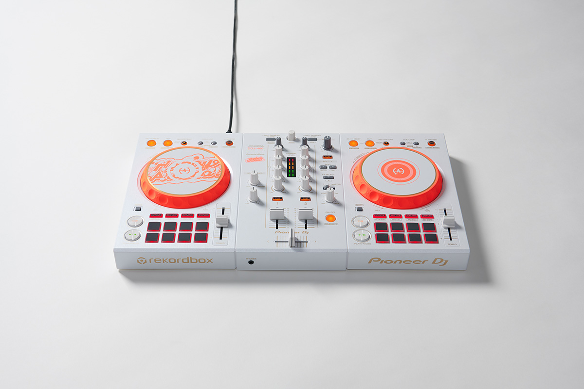 Pioneer DJ D4DJ First Mix Happy Around! コラボレーションモデル DDJ-400-HA ヘッドホンセット 【 パイオニア】 - 島村楽器オンラインストア