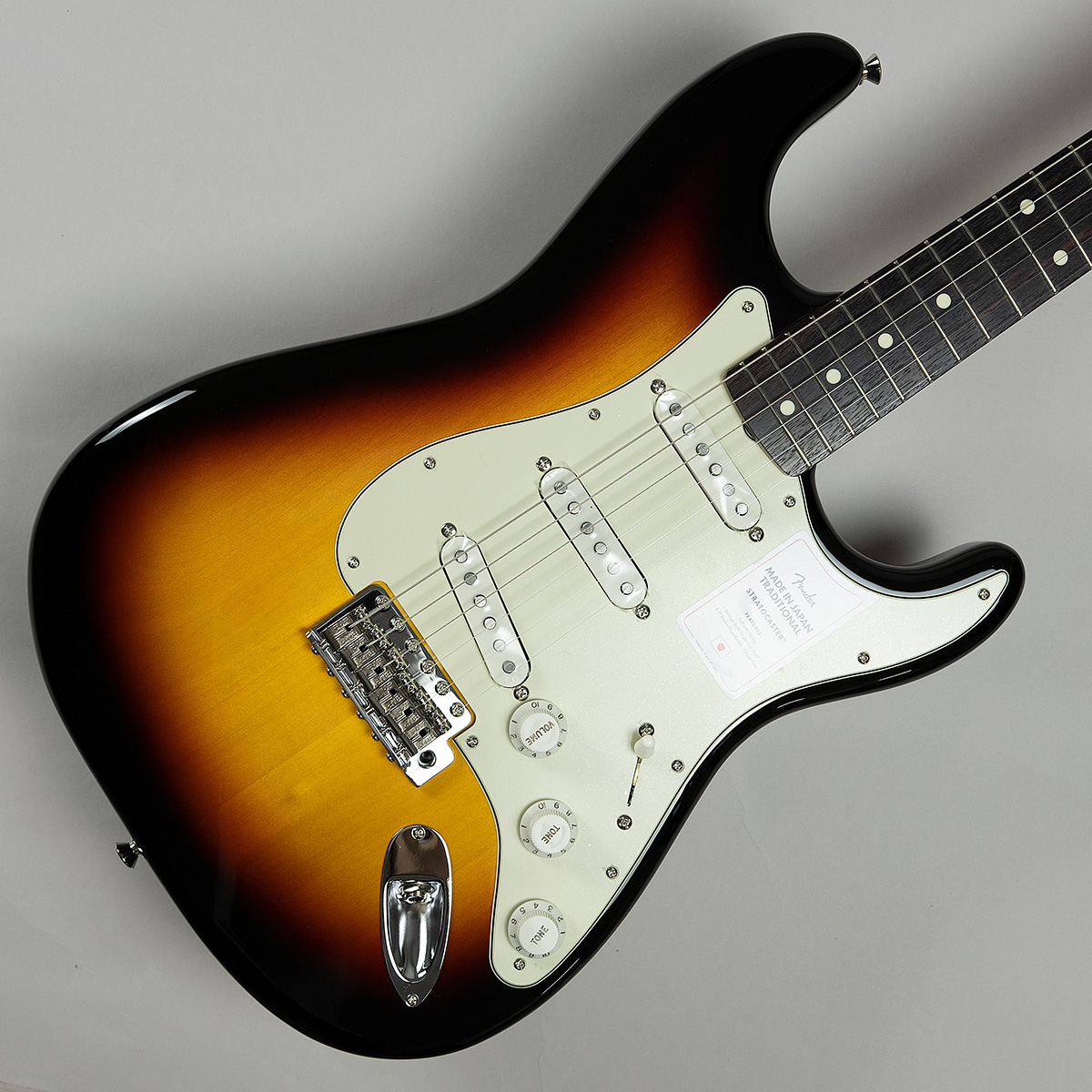 Fender Made In Japan Traditional 60s Stratocaster 3-Color Sunburst