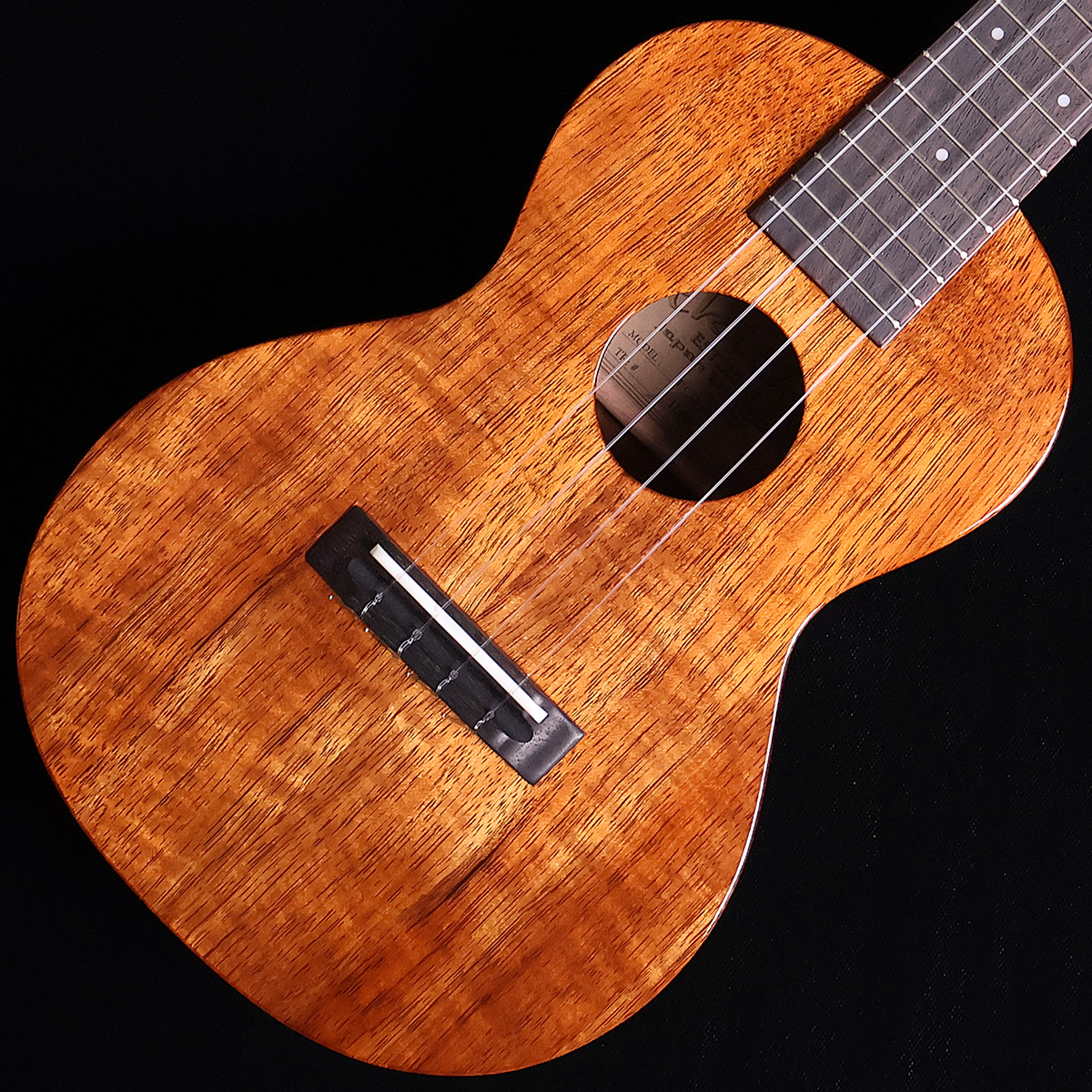 ウクレレTikitiki ukulele eco-s スプルース ハワイアンコア